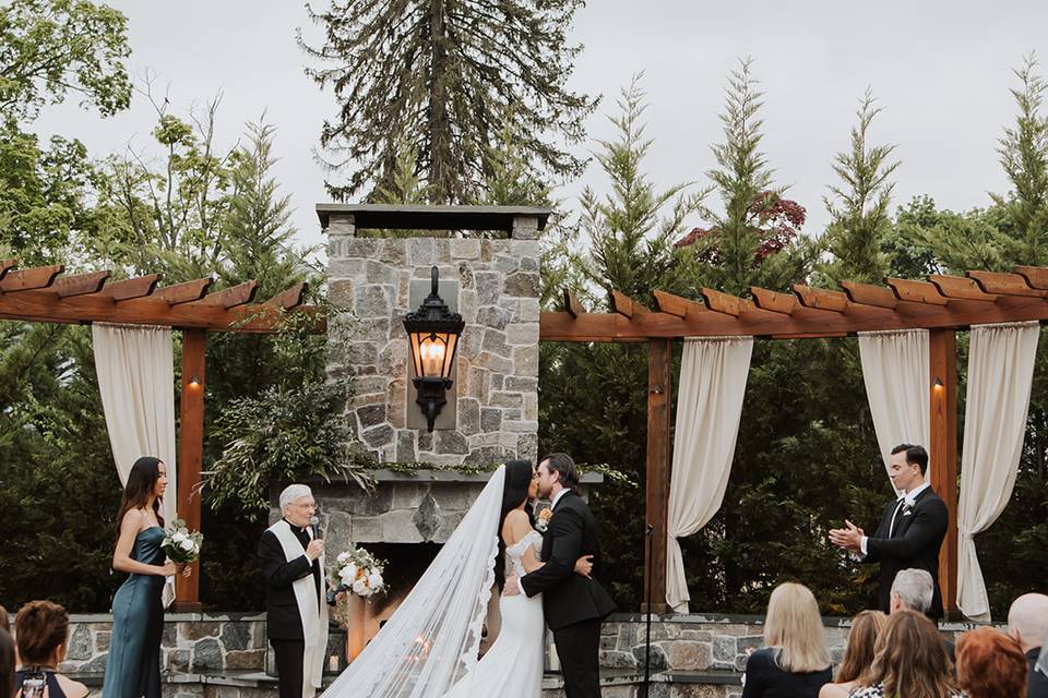 Outdoor ceremony