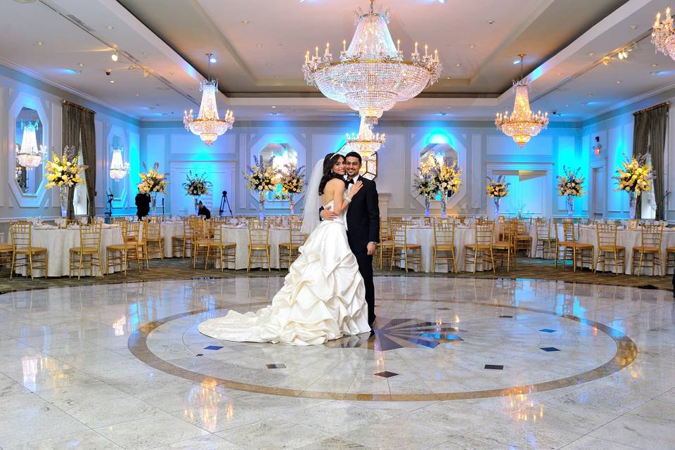 The 10 Best Wedding Videographers in Long Island - WeddingWire