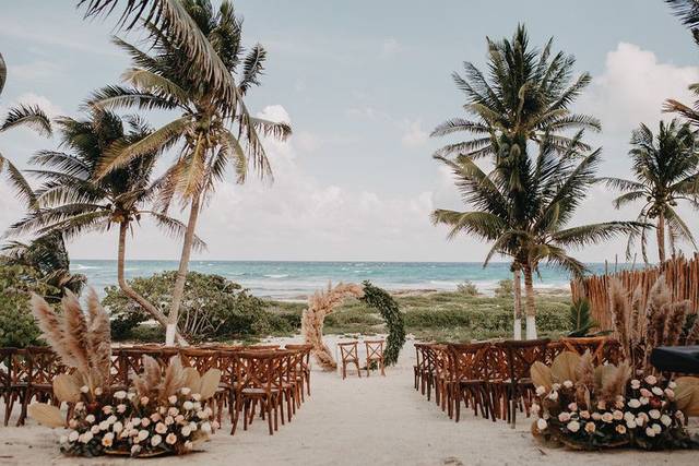 Circular Gazebo