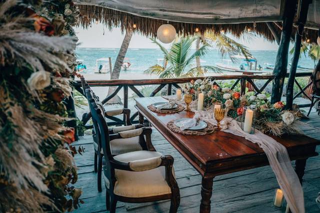Sweetheart table