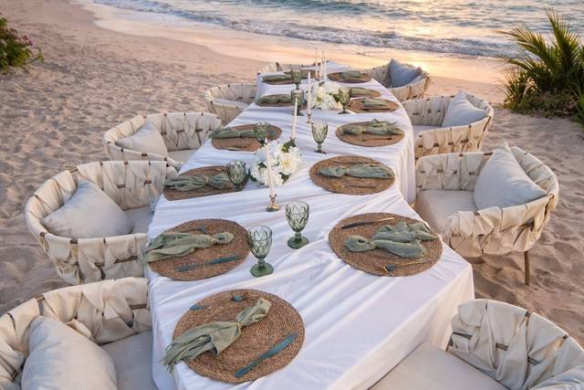 Serpentine table tablecloth