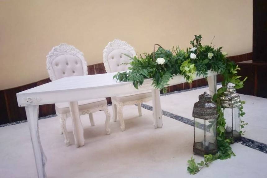 Sweetheart Table