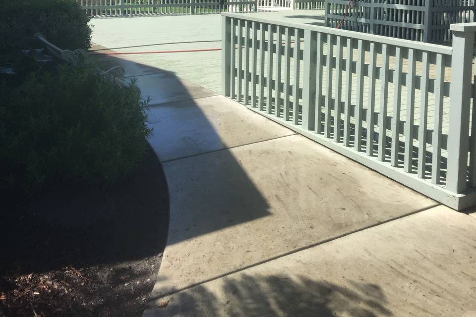 Deck and rear of The Old Homestead 2017