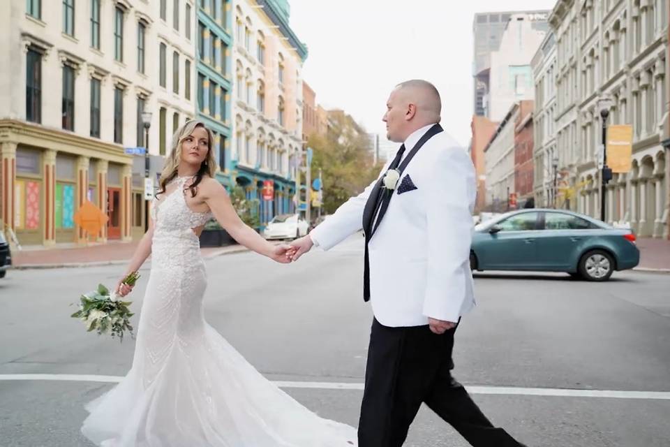 Walking Downtown Louisville