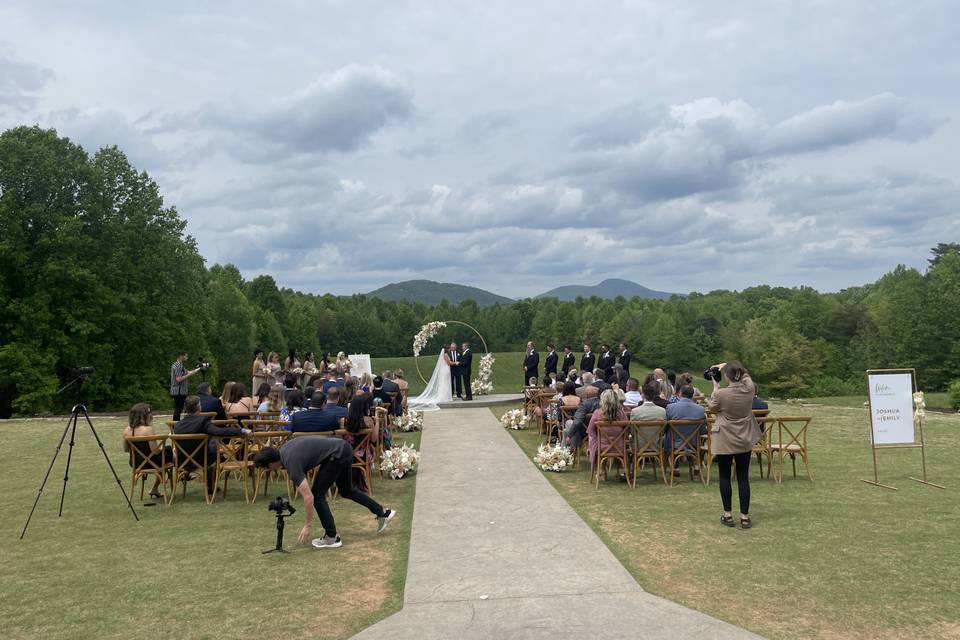 Ceremony @ Meadows at Mossy