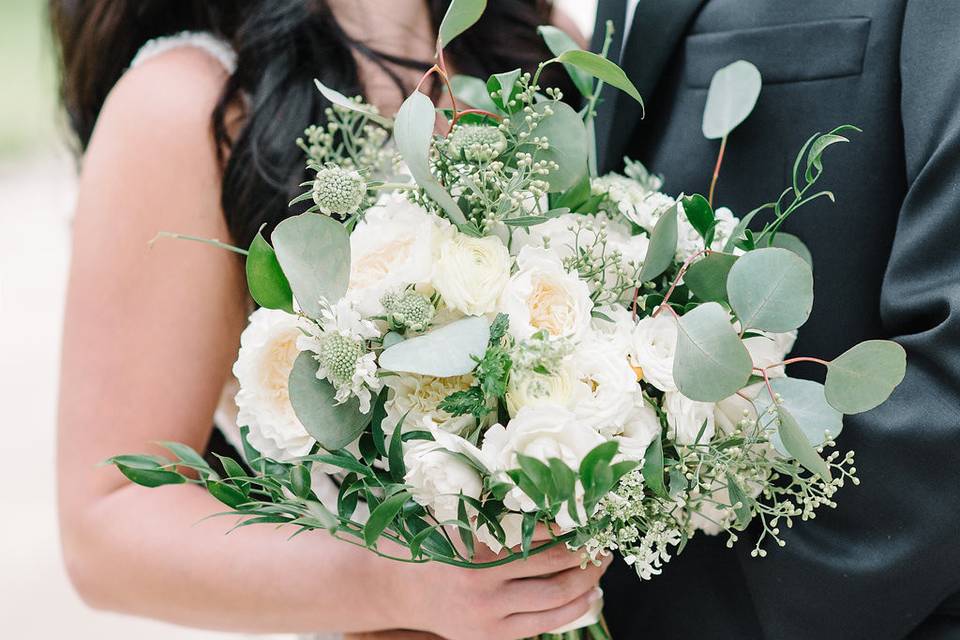 Bride holding her bouquet