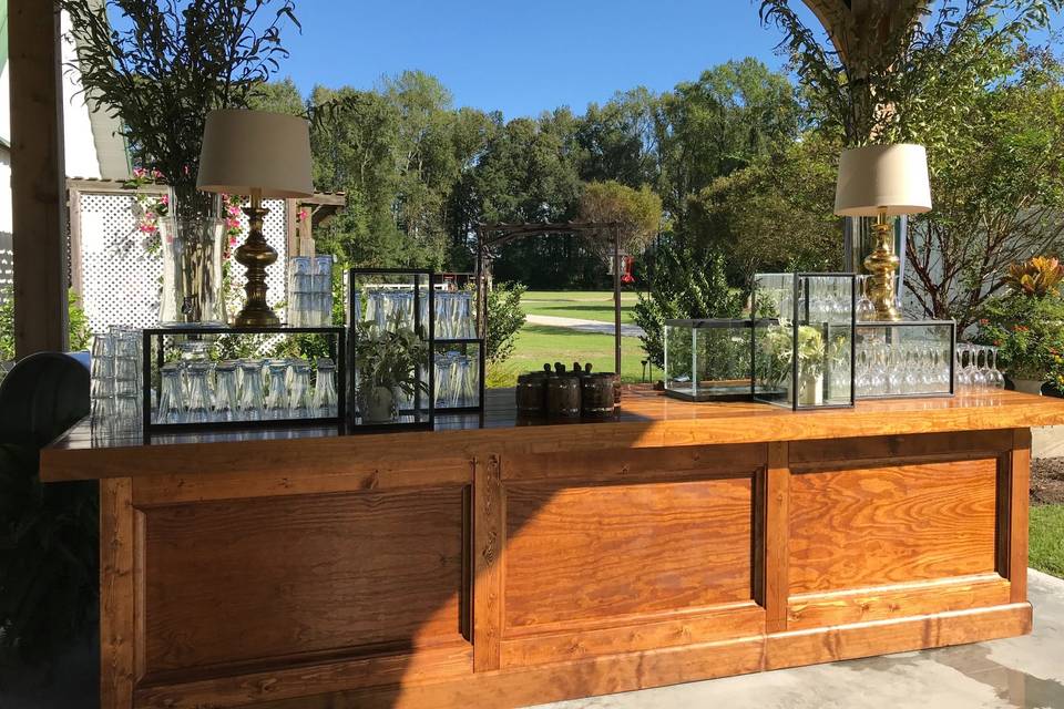 Outdoor bar