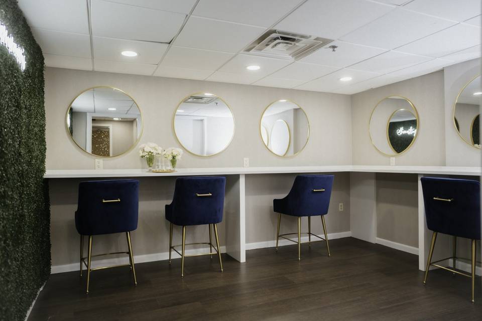 Wardrobe Suite