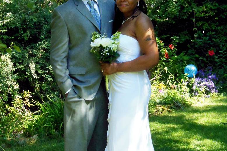 IL Wedding Officiant, Rev Pamela & Pine Manor Chicago