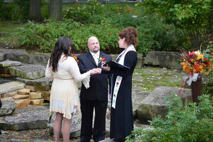 IL Wedding Officiant, Rev Pamela & Pine Manor Chicago