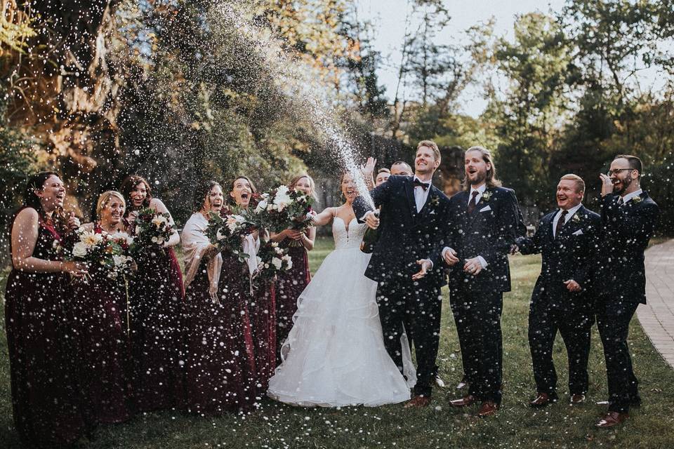 Wedding party fun! - Kelsey Shea Photography