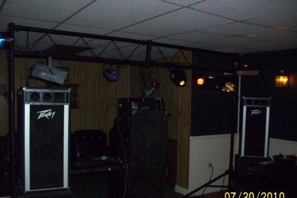 DJ set up