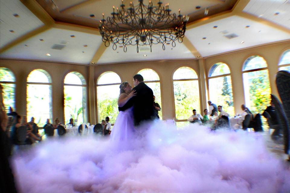 First dance on a bed of clouds