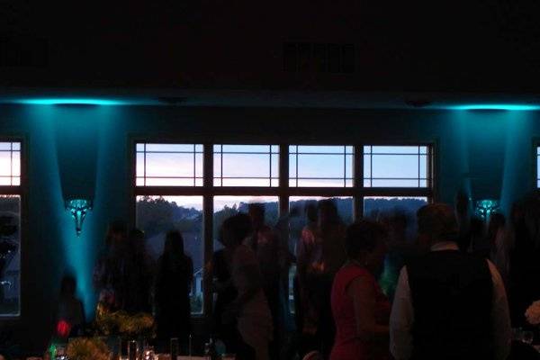 Uplighting shows up great even while the sun is up!
Creates a wonderful mood while giving the reception hall some color and a wonderful aura!