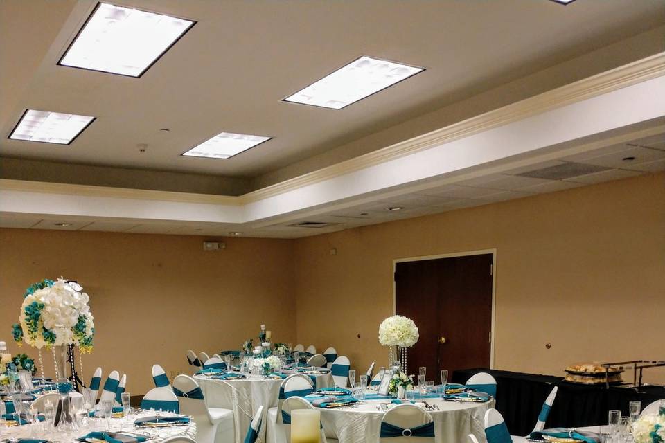 Teal, Ivory, Silver Roomscape