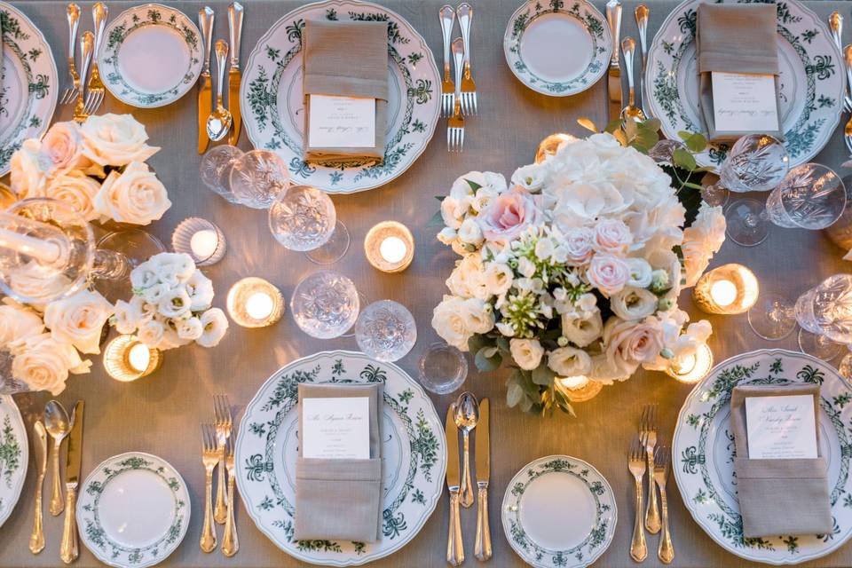 Elegant table setting