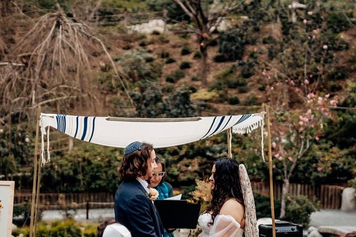 Exchanging rings