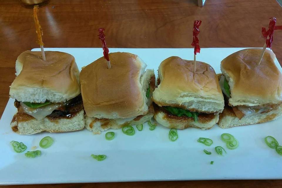 Aloha barbeque sliders