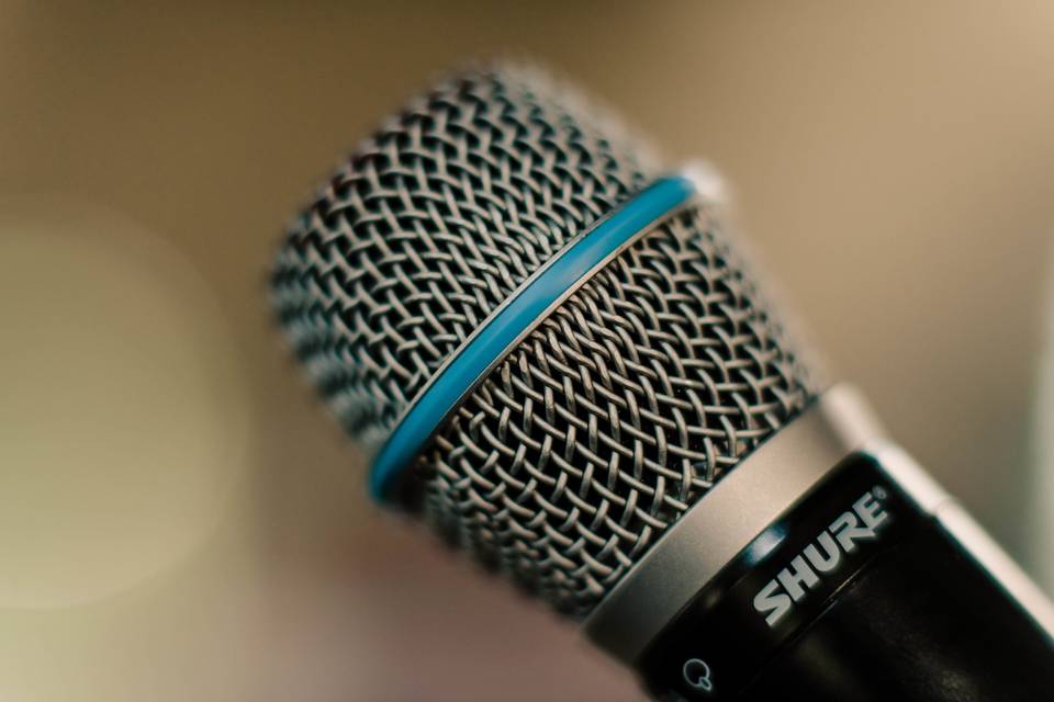 Microphone