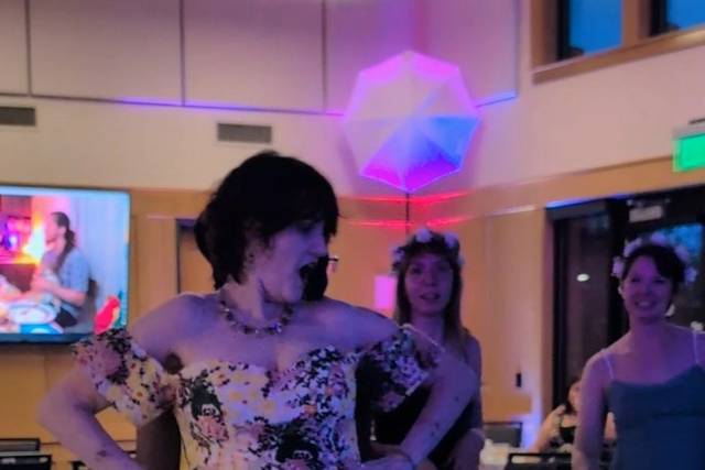 Reception dancing