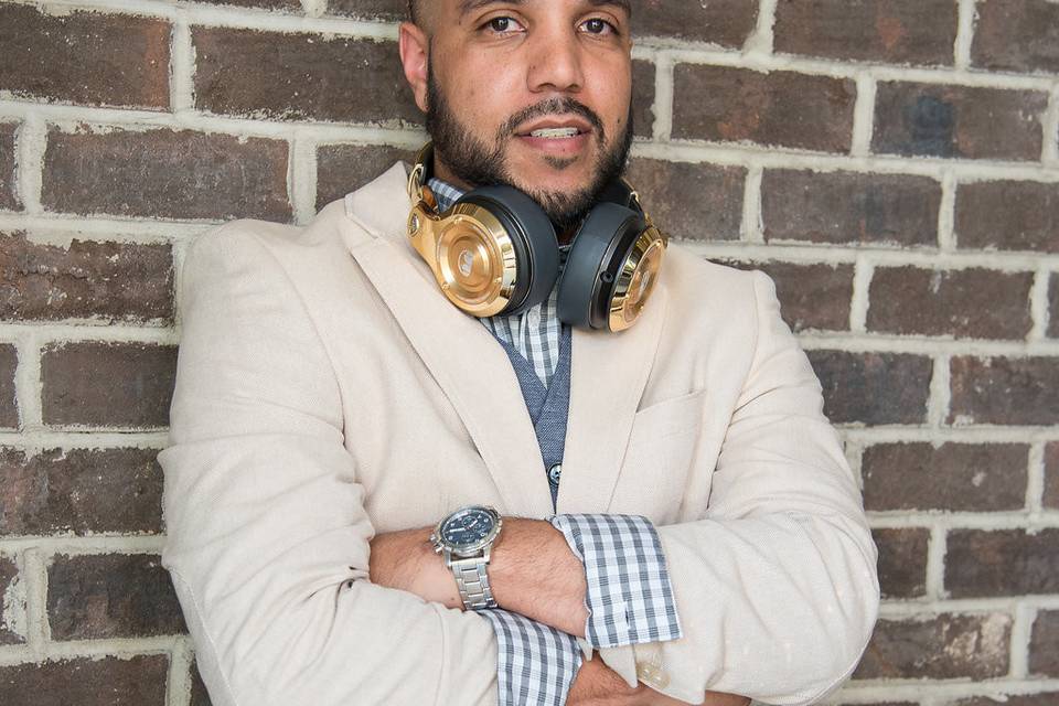 DJ Harlem Entertainment LLC