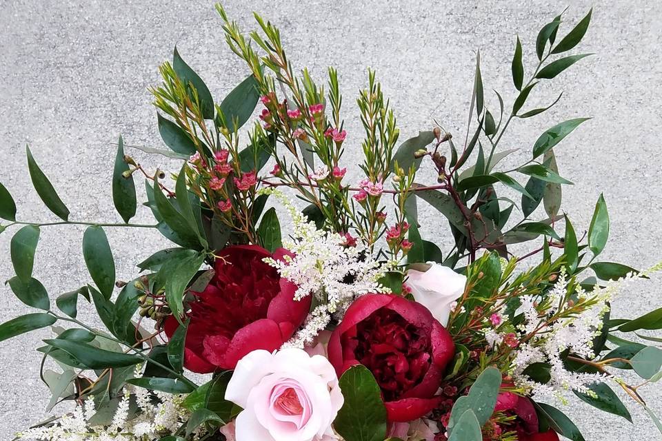 Bride Tala carried this garden style bouquet..Just look at the peonies..my gosh so perfect for her Cypress grove Estate house wedding.