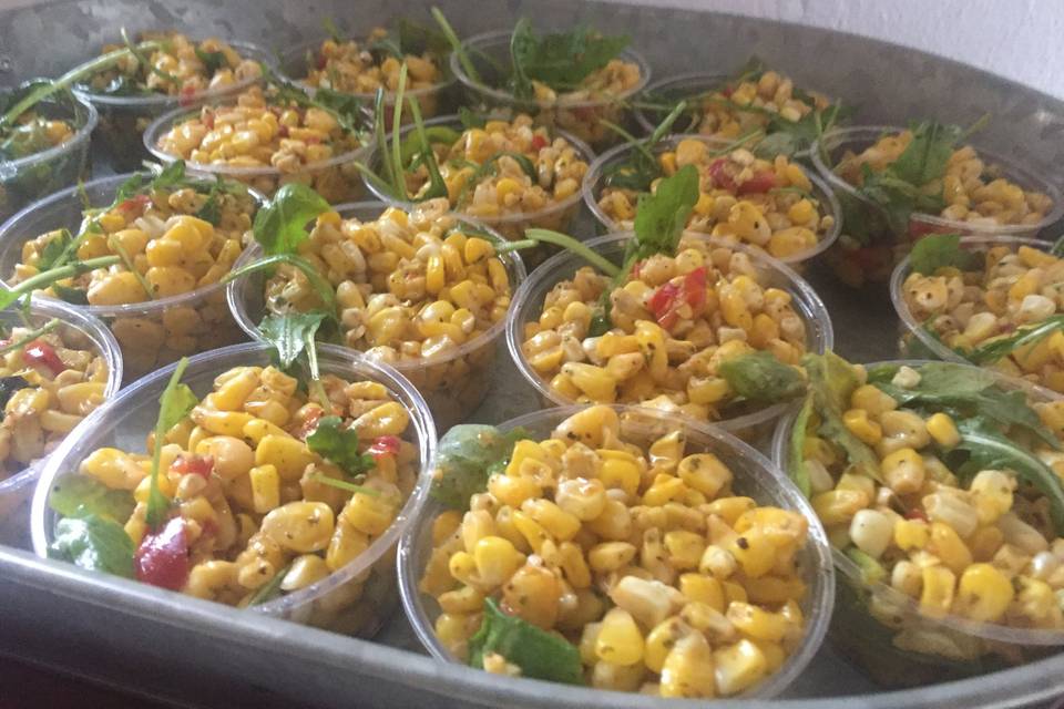 Corn arugula salad