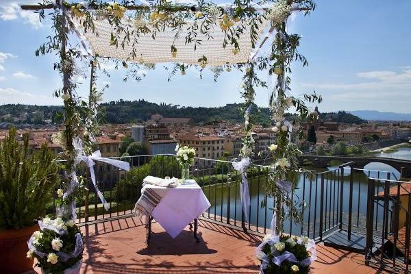 ANTICA TORRE DI VIA TORNABUONI 1 -FIRENZE