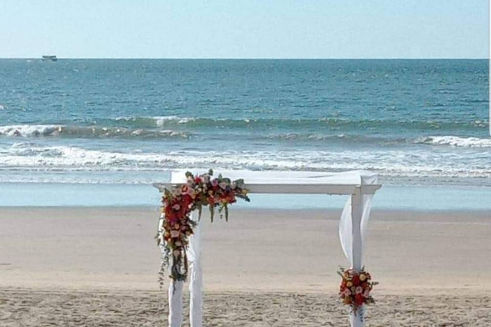 Chuppah by the Ocean