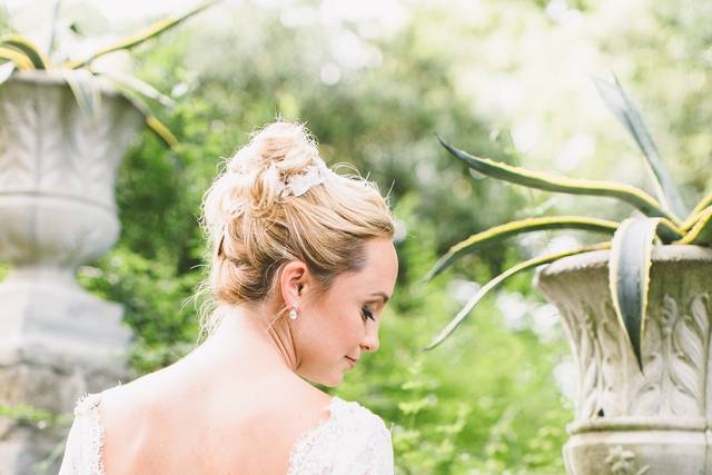 The bride holding her bouquet