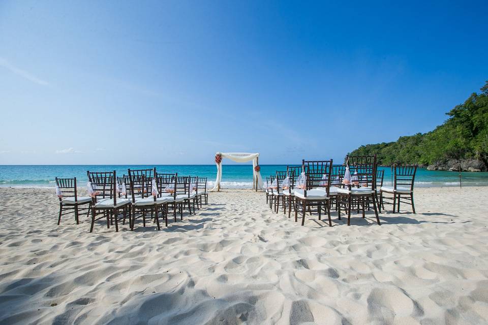 Sample beach wedding