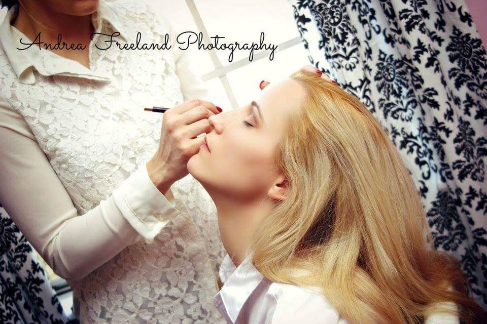 love makeup artist