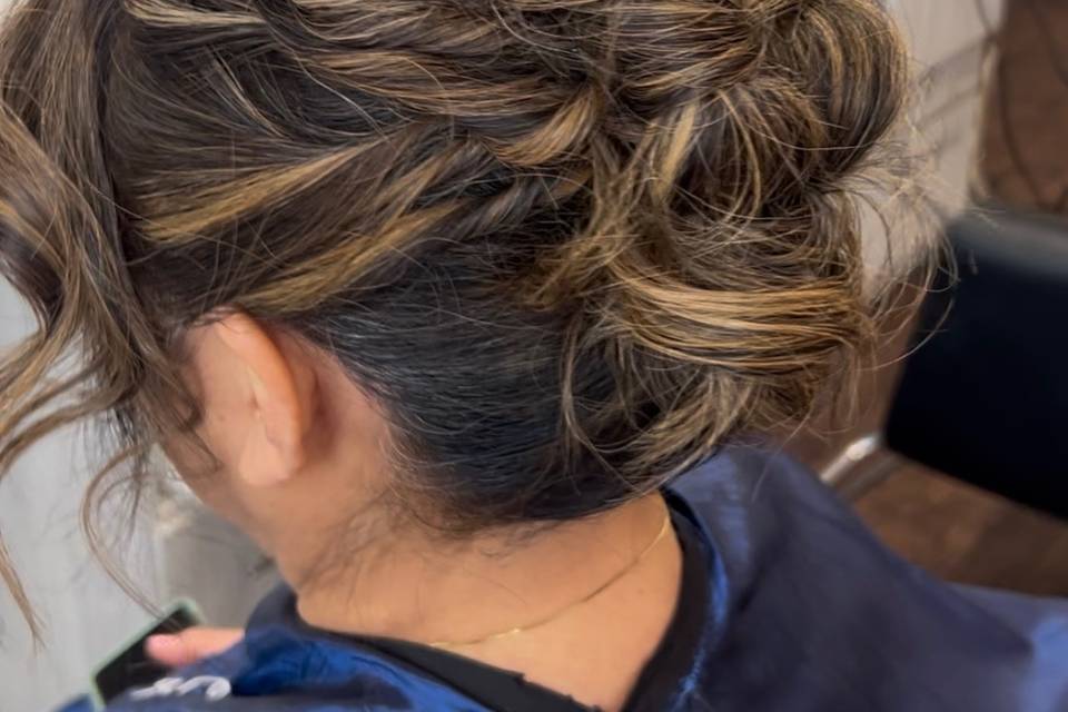 Lee Graves Salon