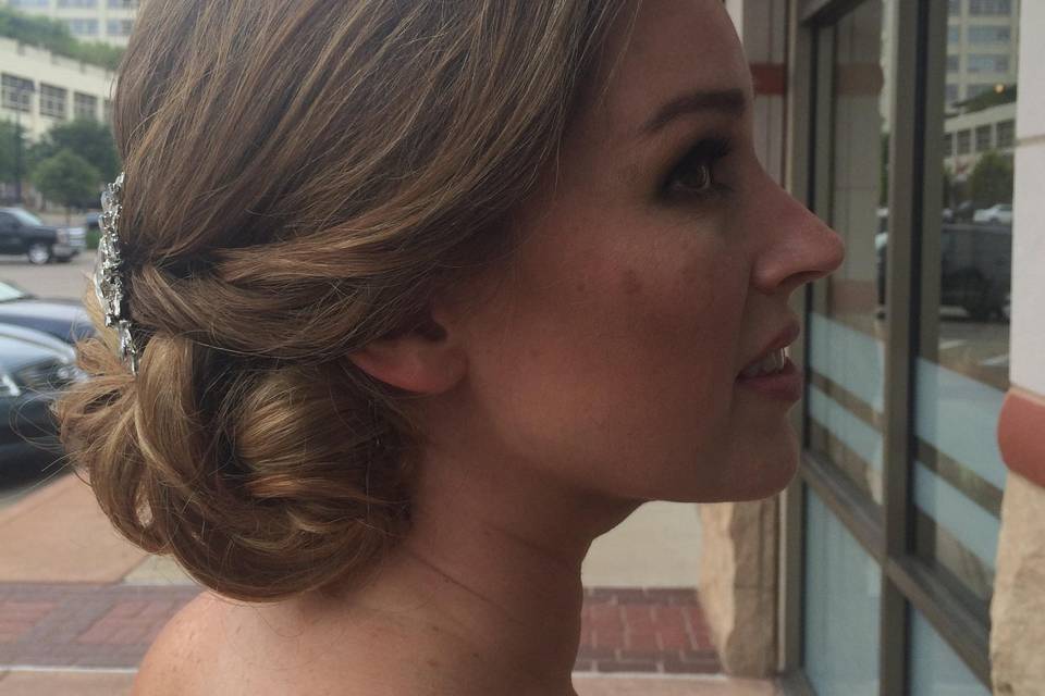 Lee Graves Salon