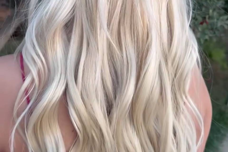 Lee Graves Salon
