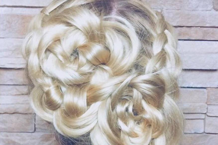 Lee Graves Salon