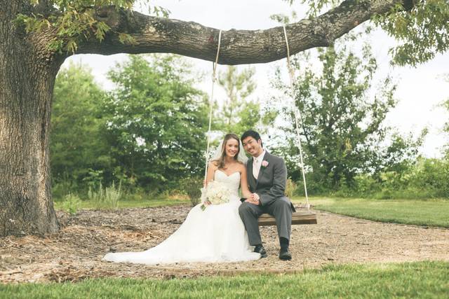 ©Melissa Cockman Photography
Weddings • Portraits • Sherrills Ford, NC