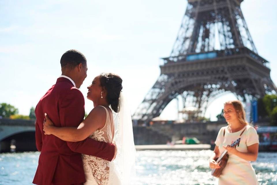 Elopement in Paris