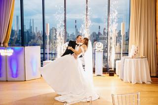 Vista Penthouse Ballroom & Sky Lounge
