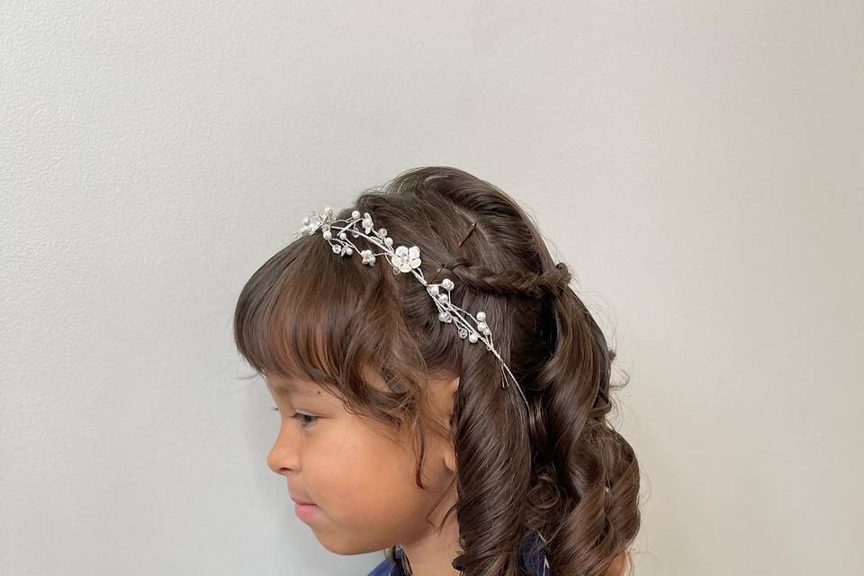 Flower girl hair