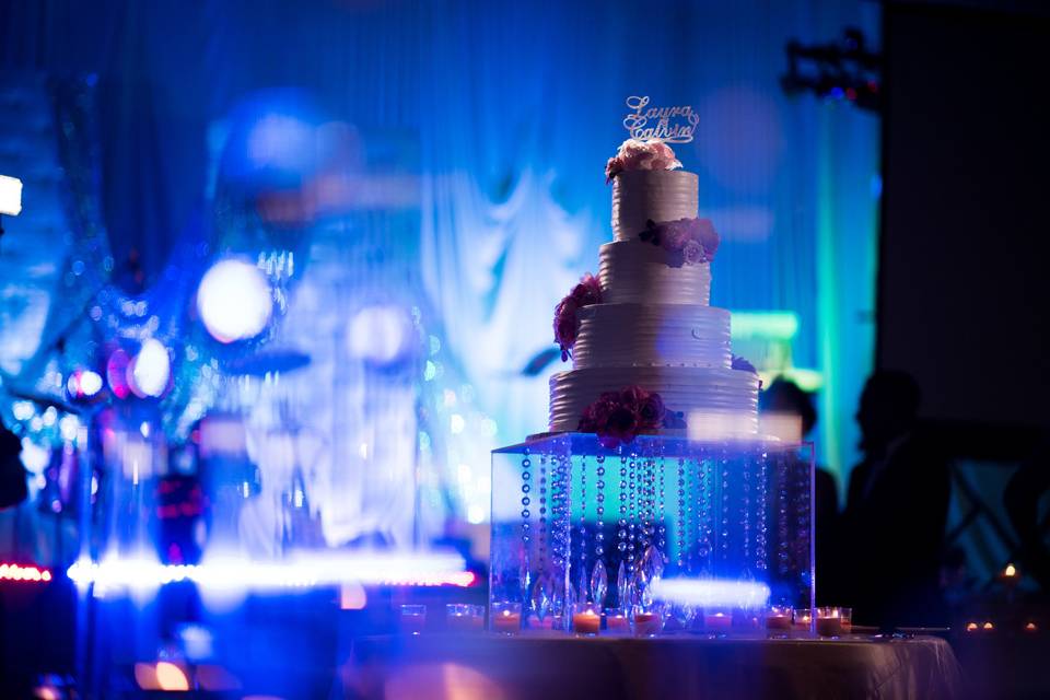 Real wedding the San Jose Marriott. Photography provided by Brian MacStay Photography.