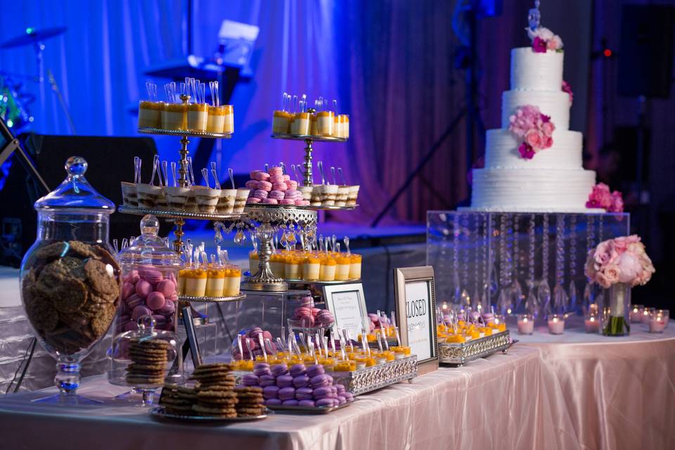 Real wedding the San Jose Marriott. Photography provided by Brian MacStay Photography.