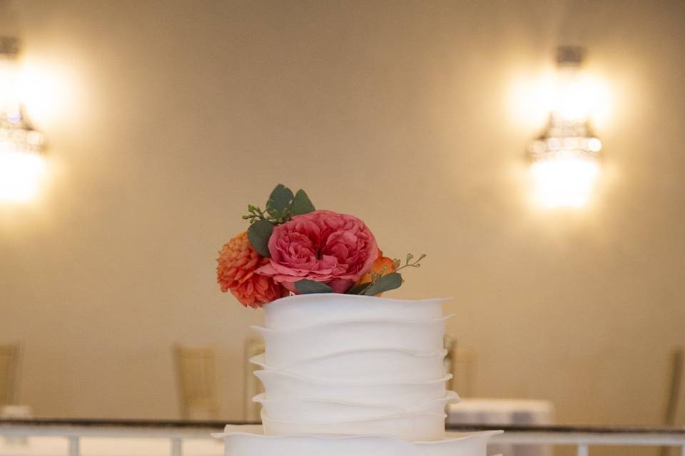 White Waves Wedding Cake