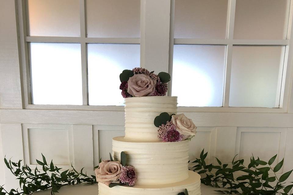 Rustic Buttercream Cake