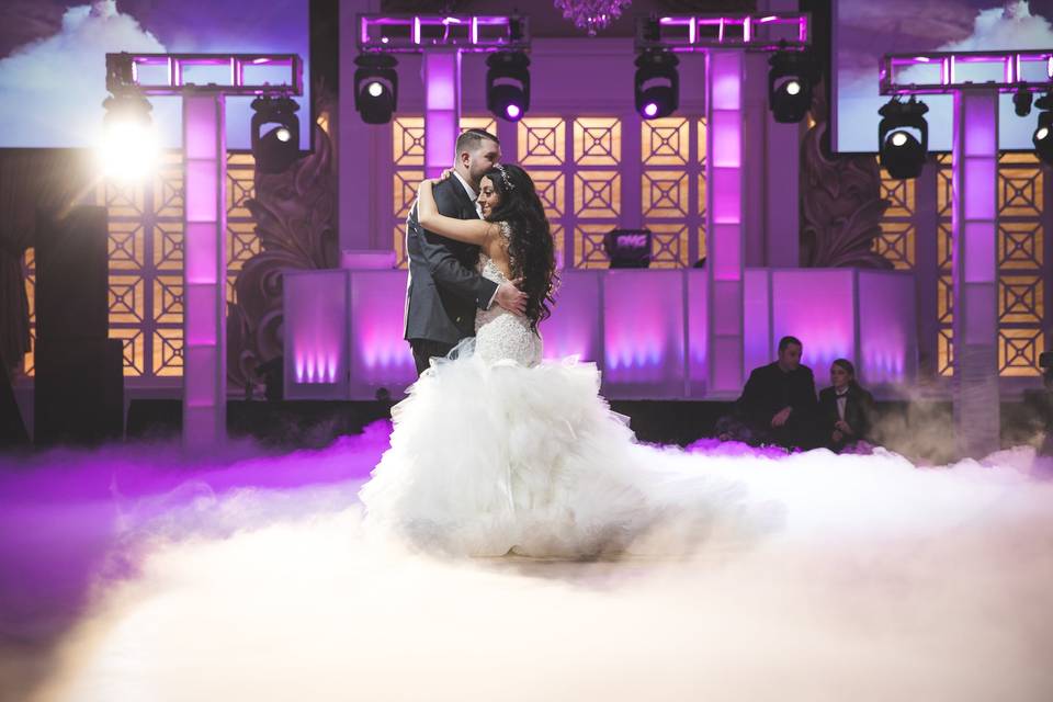 ABOVE BALLROOM, HAPPY COUPLE