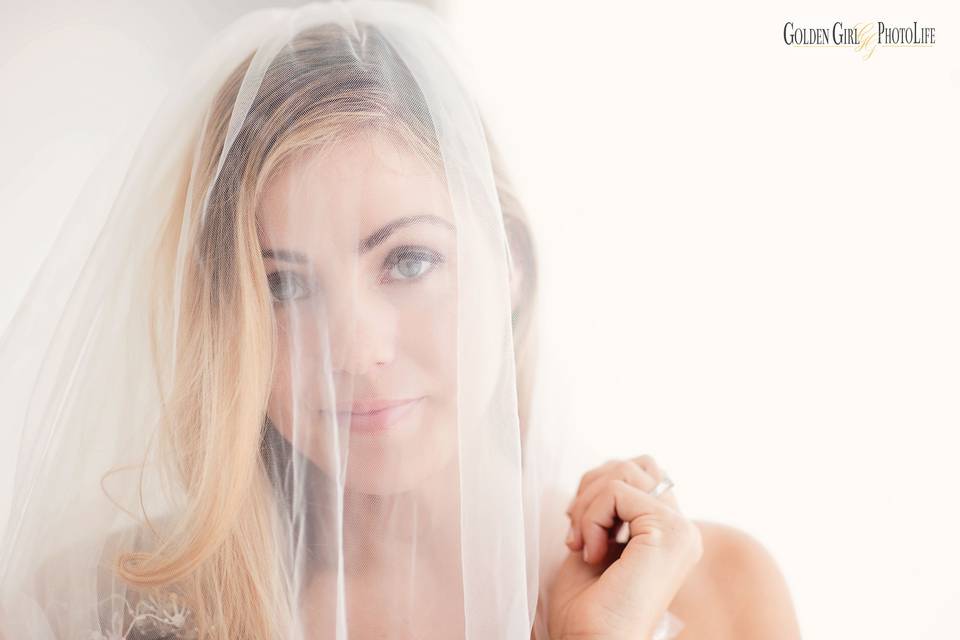 Golden Girl PhotoLife