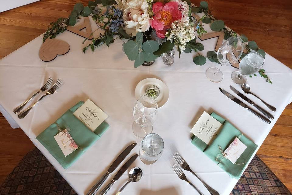 Sweetheart table!