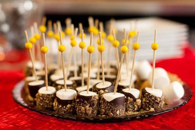 Fire roasted s'mores pops