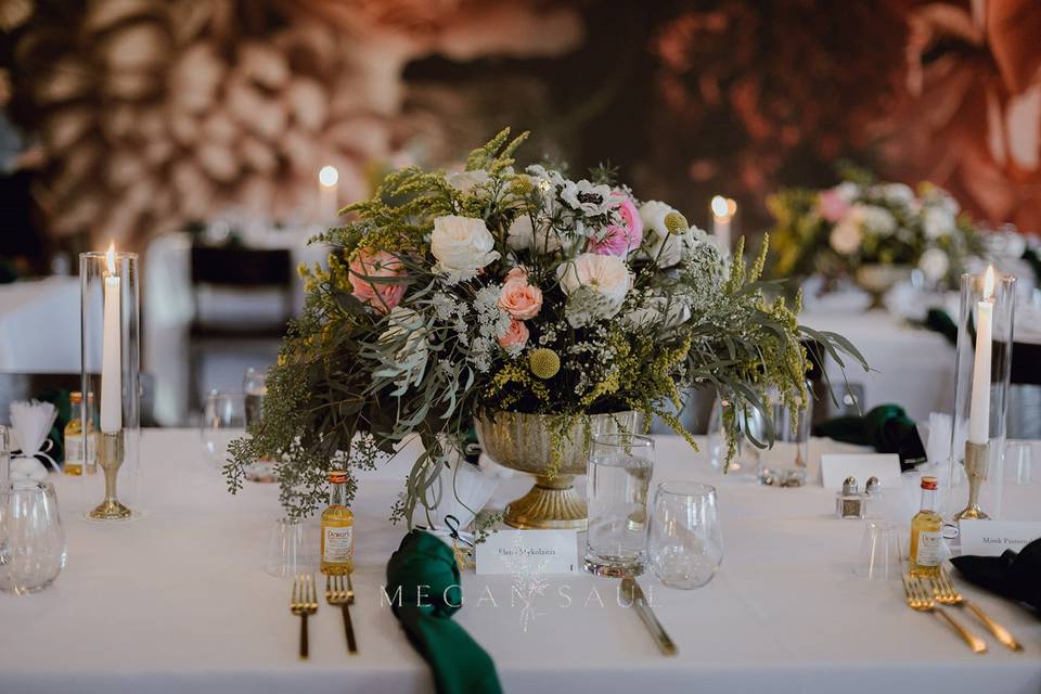 Tablescape