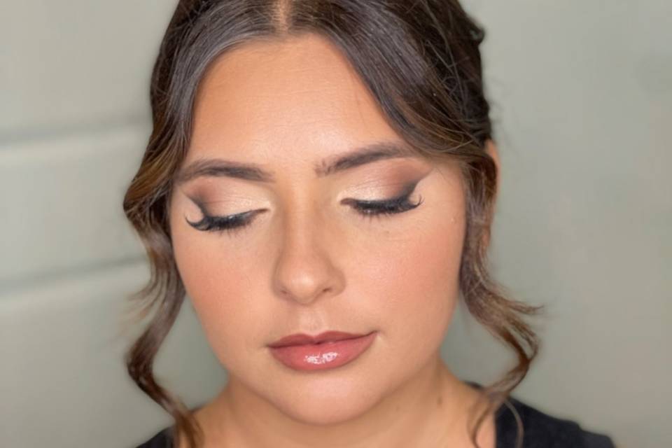 Glam by Yinet